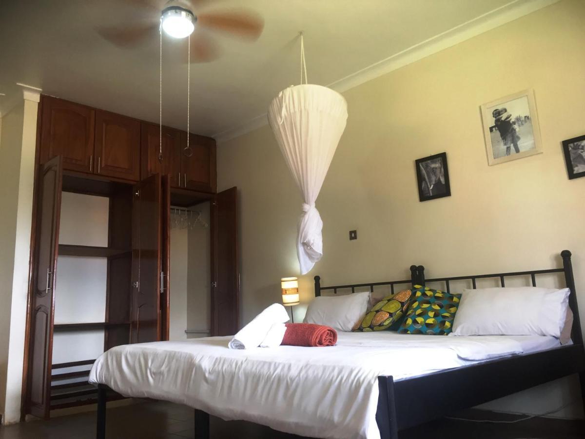 Carpe Diem Guesthouse Entebbe Exterior foto