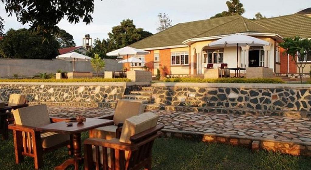 Carpe Diem Guesthouse Entebbe Exterior foto